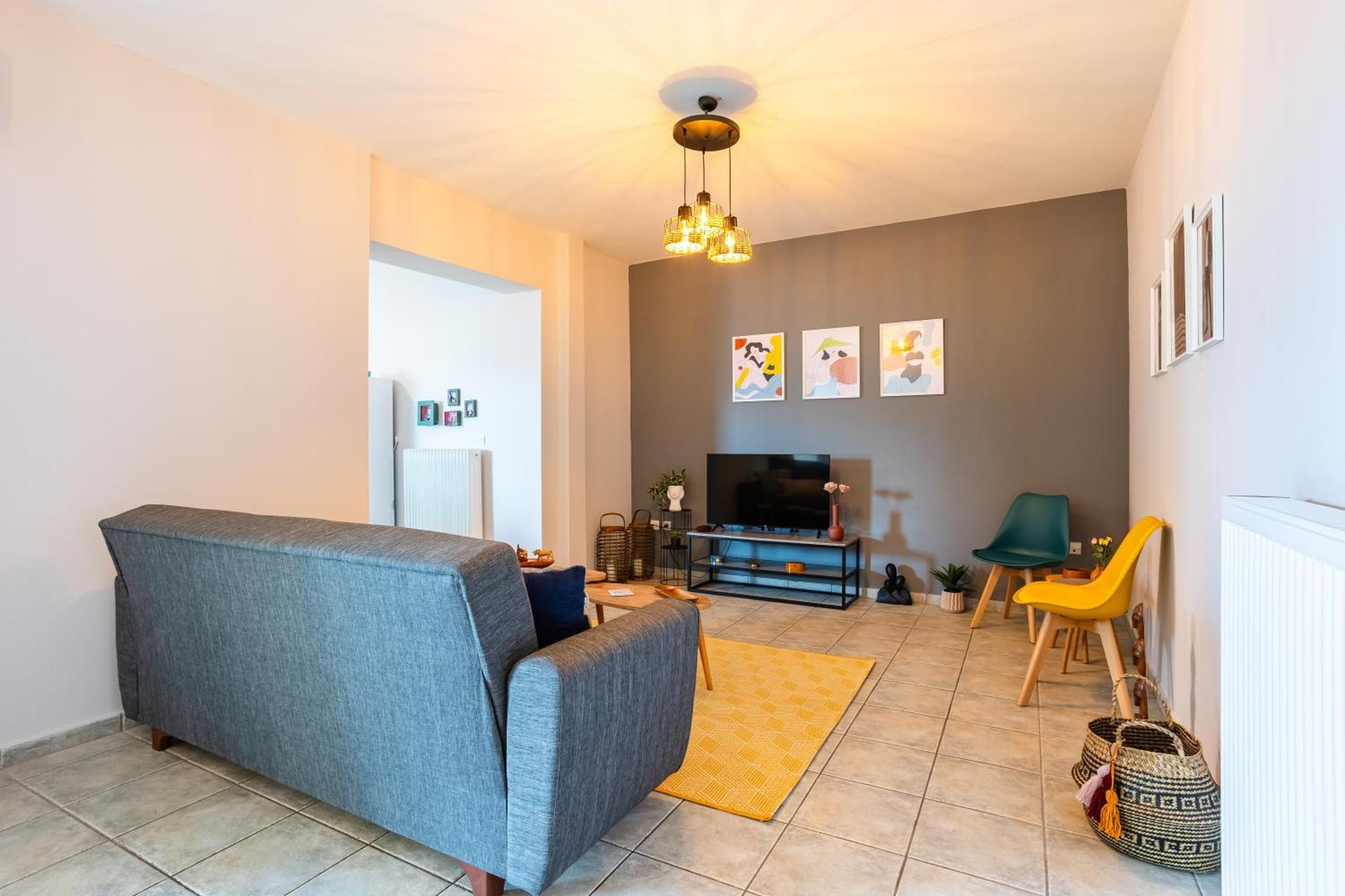 Jason City Escape - Cozy Urban Gem Kalamata Luaran gambar